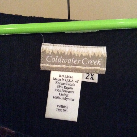 Velour Sleeveless Top - Picture 3 of 3